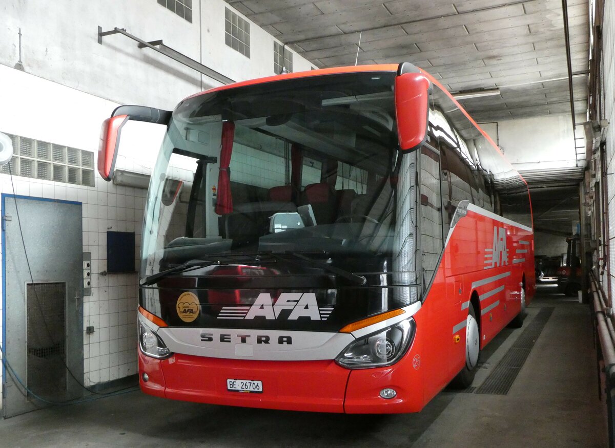 (256'108) - AFA Adelboden - Nr. 25/BE 26'706 - Setra am 14. Oktober 2023 in Adelboden, Busstation