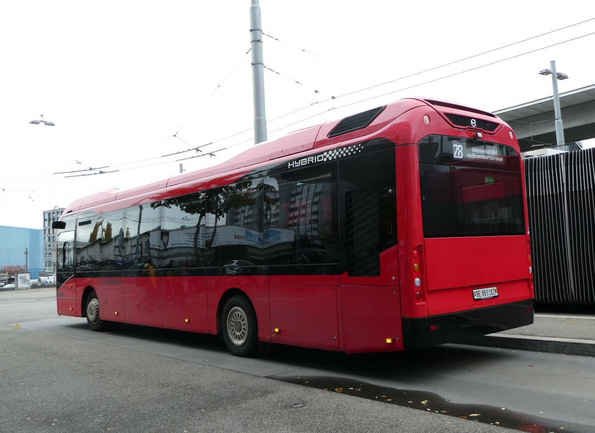 (256'436) - Bernmobil, Bern - Nr. 182/BE 883'182 - Volvo am 26. Oktober 2023 beim Bahnhof Bern Wankdorf