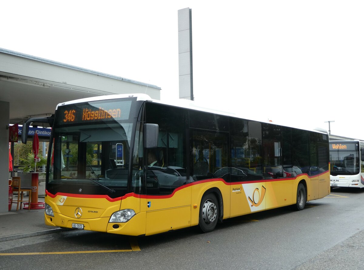 (256'675) - Geissmann, Hgglingen - AG 7072/PID 11'064 - Mercedes am 4. November 2023 beim Bahnhof Dottikon-Dintikon