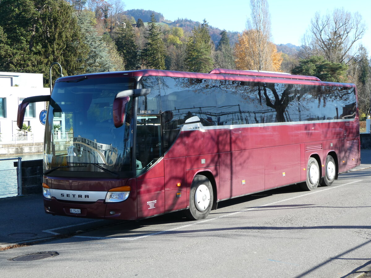 (257'207) - AK Reisen, Biel - BE 754'063 - Setra am 23. November 2023 bei der Schifflndte Thun