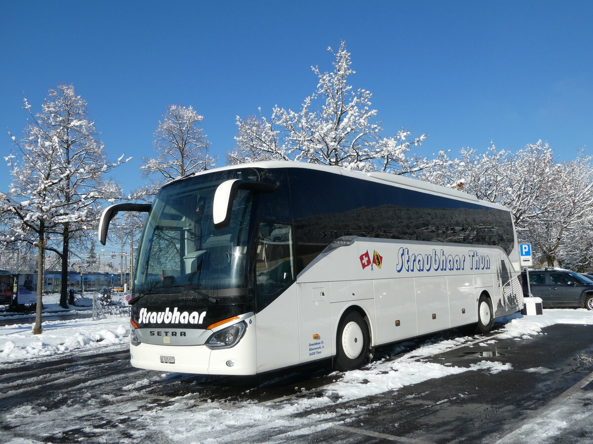 (257'391) - Straubhaar, Thun - Nr. 6/BE 555'977 - Setra am 3. Dezember 2023 in Thun, Seestrasse