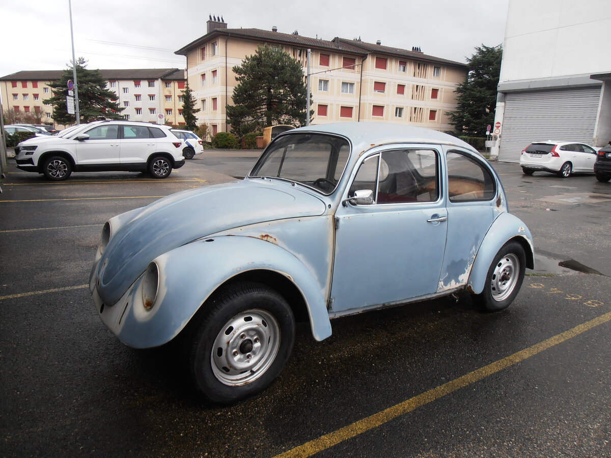 (257'564) - VW-K�fer am 11. Dezember 2023 in Marin