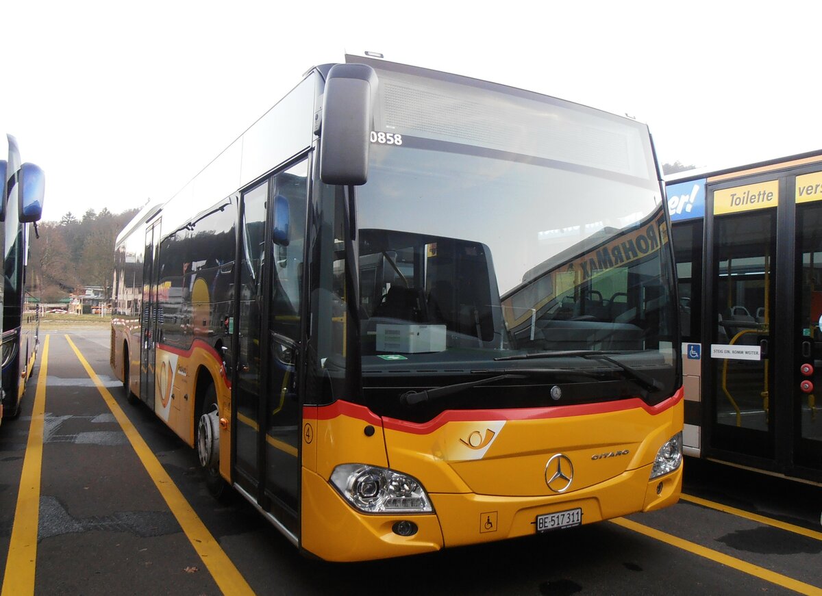 (257'698) - Flck, Brienz - Nr. 4/BE 517'311/PID 10'858 - Mercedes am 16. Dezember 2023 in Winterthur, Daimler Buses