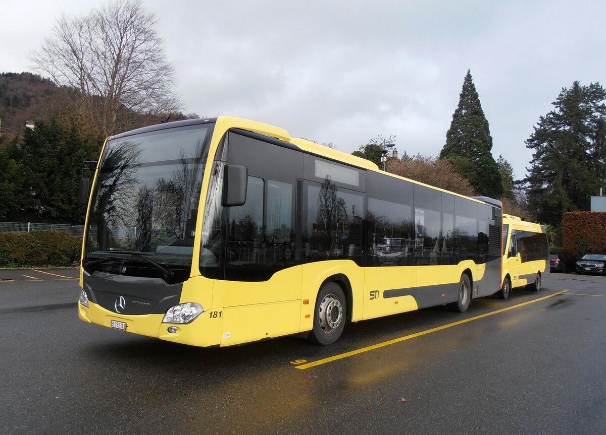 (257'810) - STI Thun - Nr. 181/BE 752'181 - Mercedes am 22. Dezember 2023 bei der Schifflndte Thun