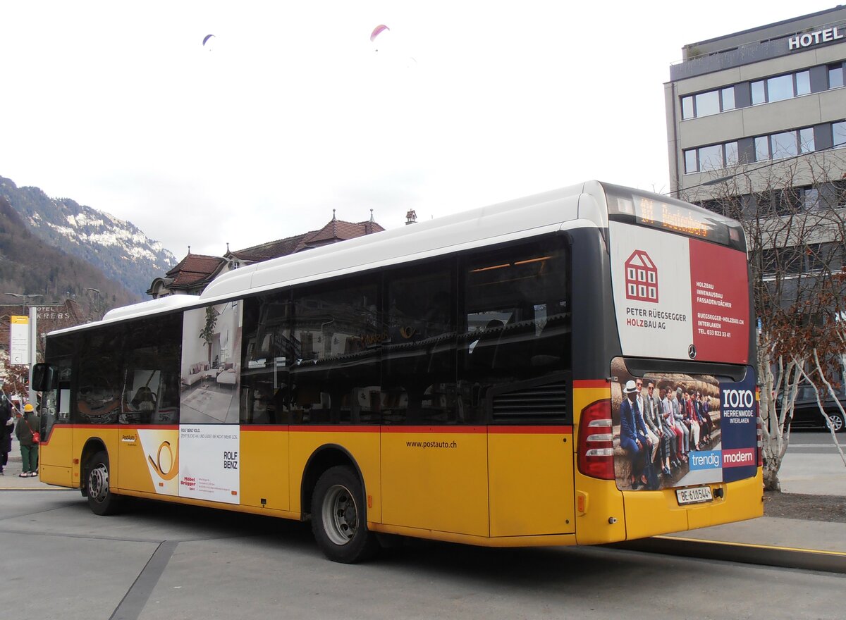 (257'988) - PostAuto Bern - BE 610'544/PID 5417 - Mercedes (ex BE 538'988; ex BE 637'781) am 29. Dezember 2023 beim Bahnhof Interlaken West