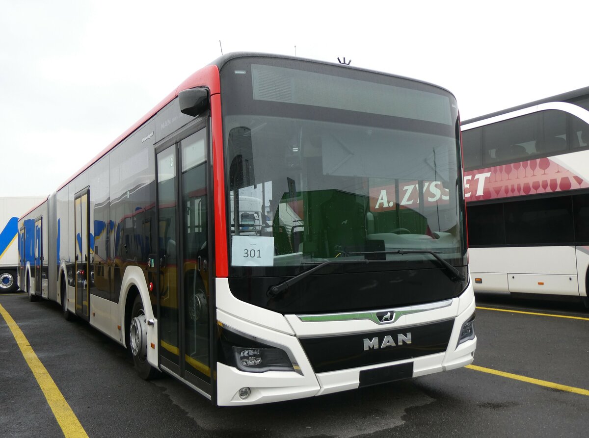 (259'398) - Twerenbold, Baden - Nr. 301 - MAN am 17. Februar 2024 in Kerzers, Interbus