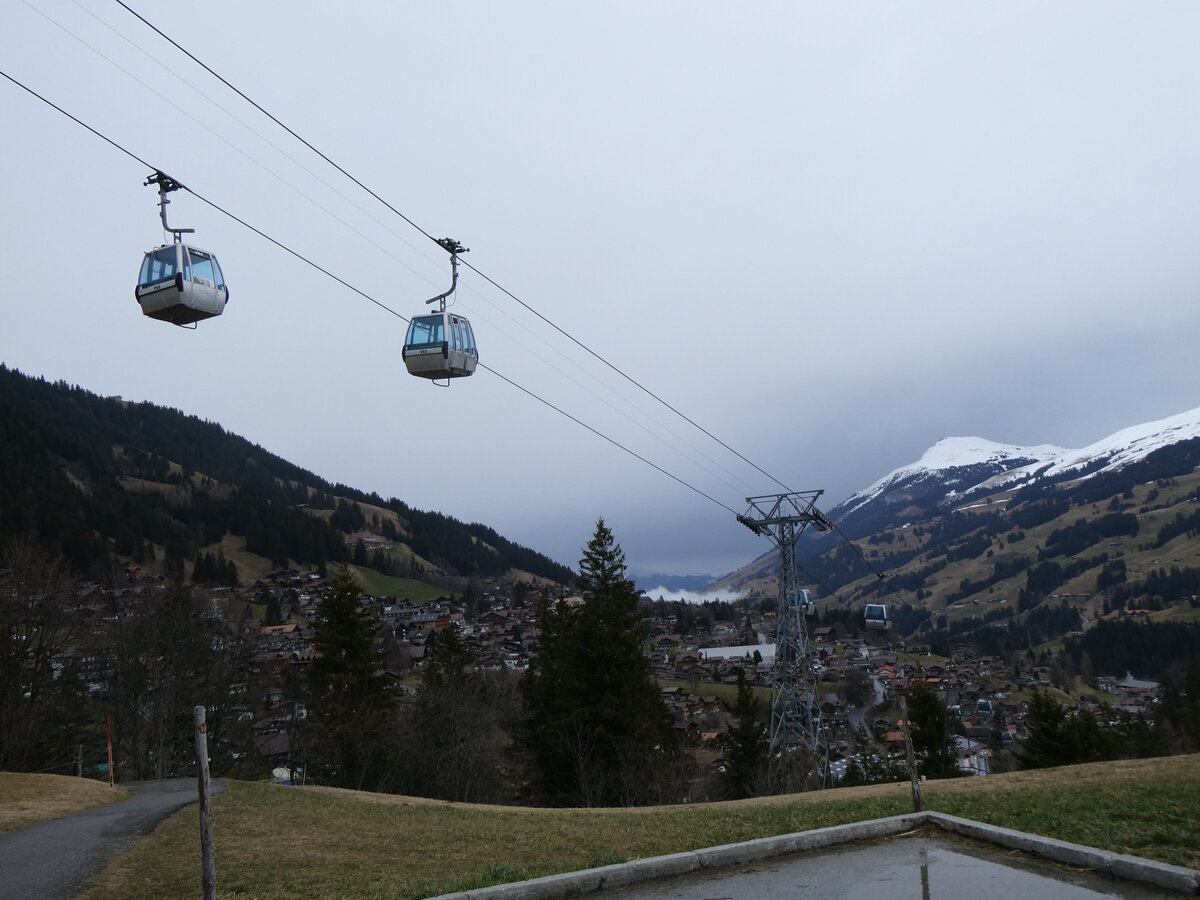 (259'520) - ASB-Sillerenbahn - Nr. 112 und 113 - am 22. Februar 2024 in Adelboden, Burriszun