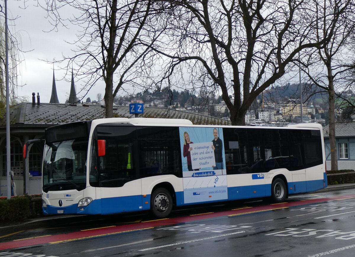 (260'258) - VBL Luzern - Nr. 83/LU 250'374 - Mercedes am 12. Mrz 2024 beim Bahnhof Luzern