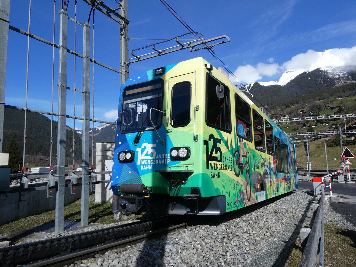 (260'475) - WAB-Pendelzug - Nr. 143 - am 19. M�rz 2024 in Grindelwald, Grund