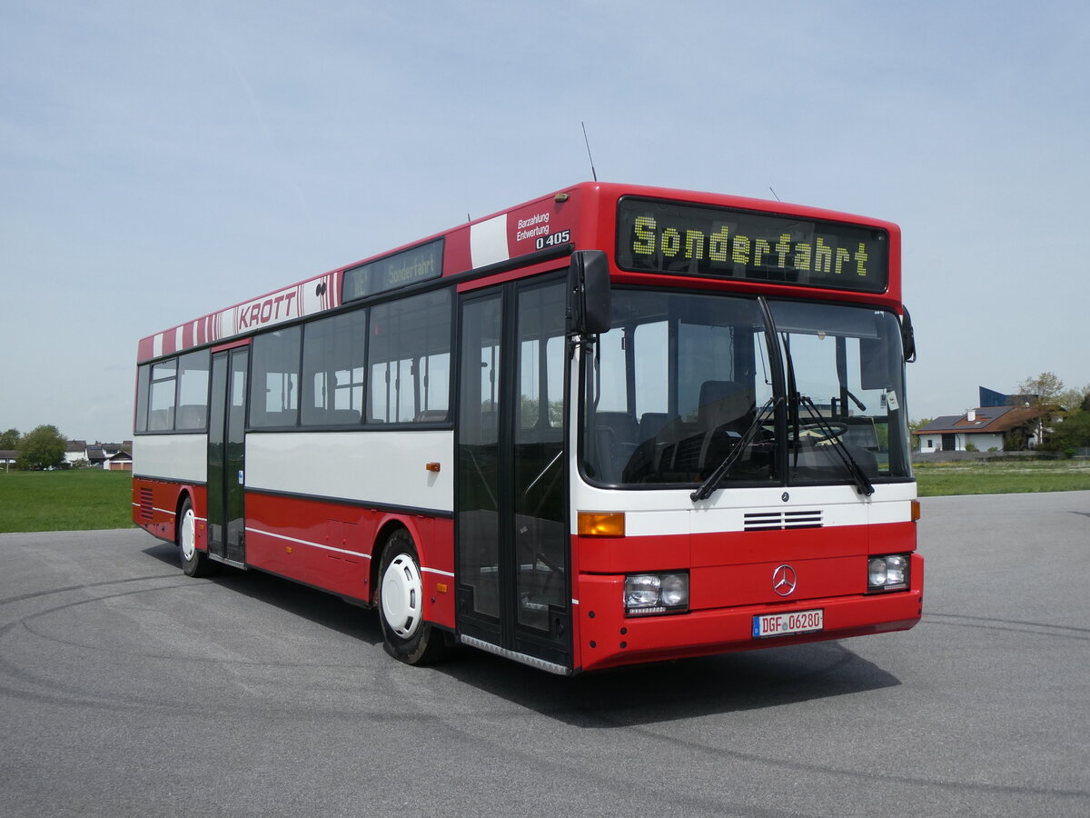 (261'357) - Krott, Stolberg (Reicheneder) - DGF 06'280 - Mercedes am 14. April 2024 in Pilsting, Auwrter Automobil-Park