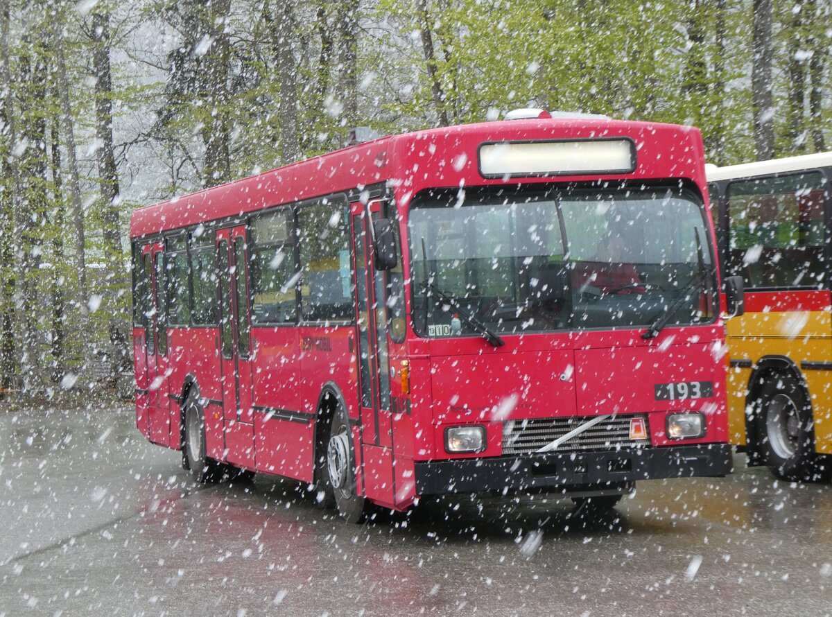 (261'604) - Bernmobil, Bern (SOB) - Nr. 193 - Volvo/Gangloff am 21. April 2024 in Burgdorf, kihof Ziegelgut