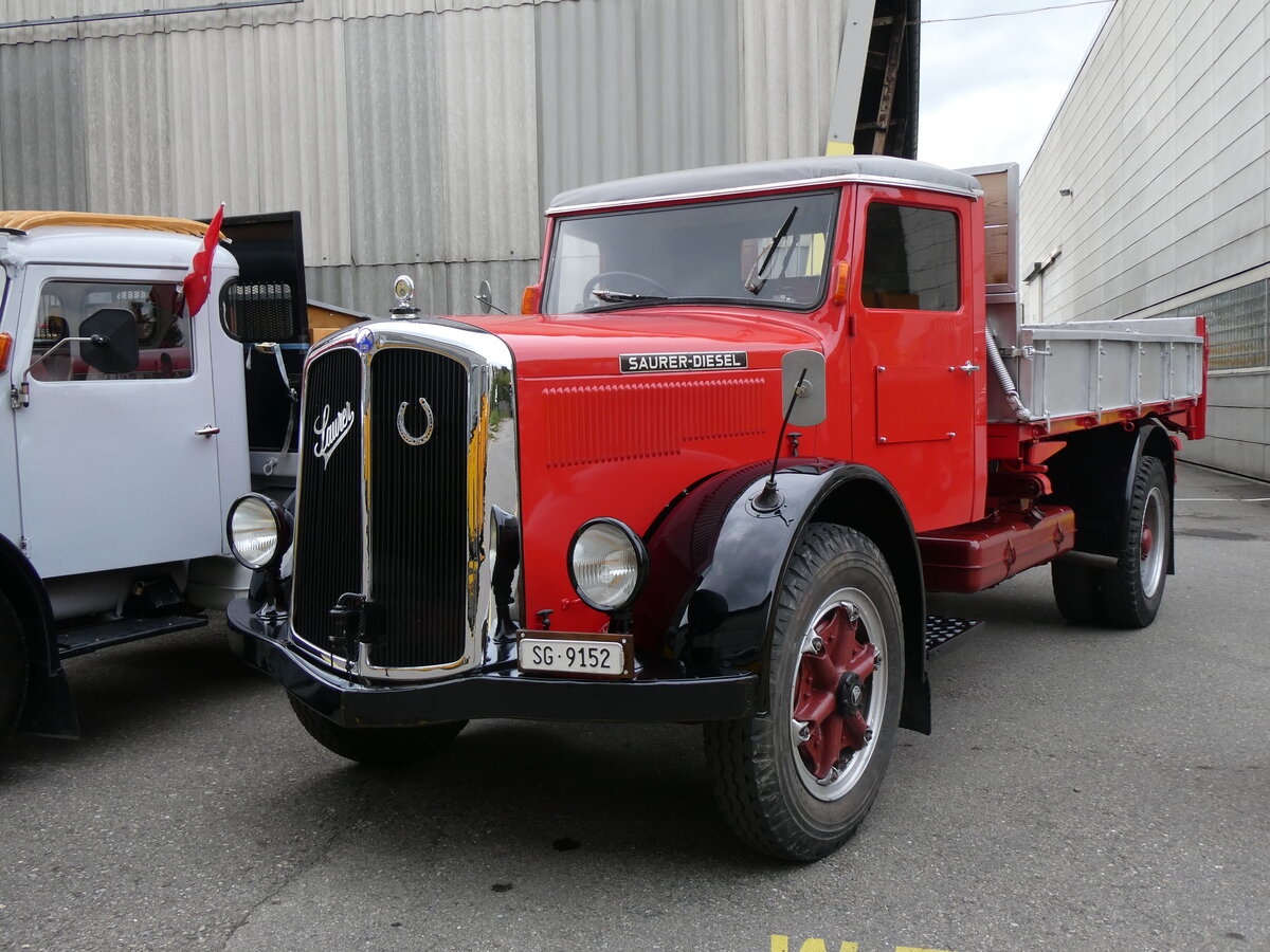 (261'969) - Saurer - SG 9152 - am 4. Mai 2024 in Attikon, Wegm�ller