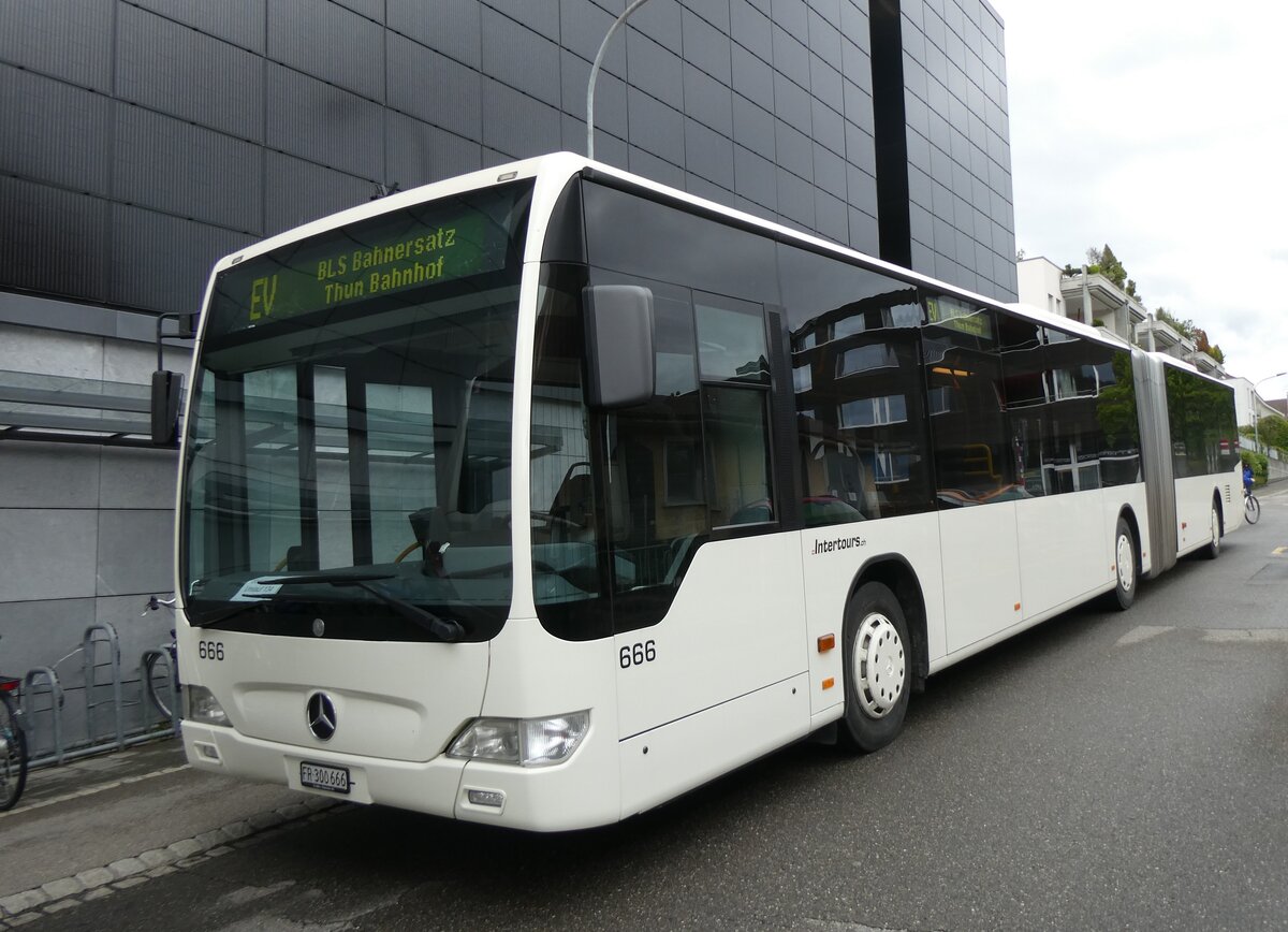 (262'204) - Intertours, Domdidier - Nr. 666/FR 300'666 - Mercedes (ex STI Thun Nr. 136) am 6. Mai 2024 beim Bahnhof Mnsingen