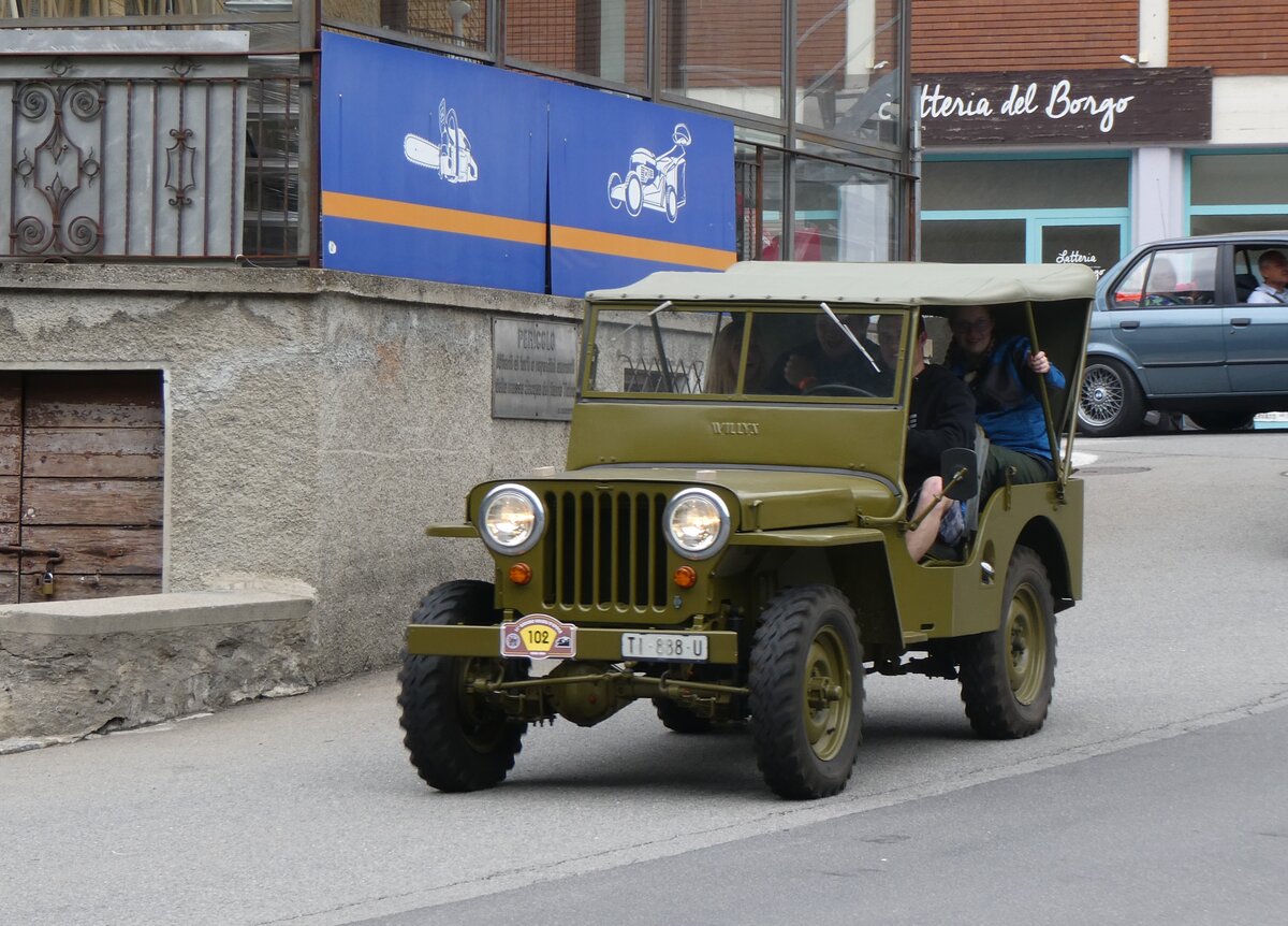 (263'558) - Willys - TI 888 U - am 9. Juni 2024 in Faido, Via Saresc