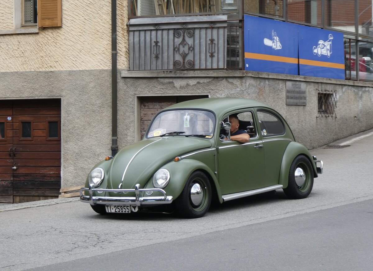 (263'560) - VW-K�fer - TI 25'855 - am 9. Juni 2024 in Faido, Via Saresc