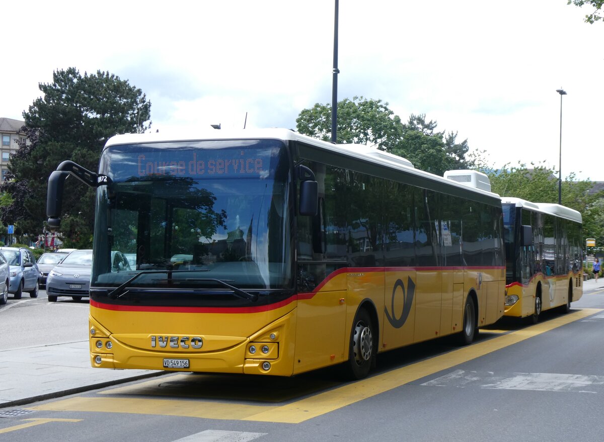 (263'737) - CarPostal Ouest - VD 549'156/PID 11'972 - Iveco am 16. Juni 2024 beim Bahnhof Yverdon