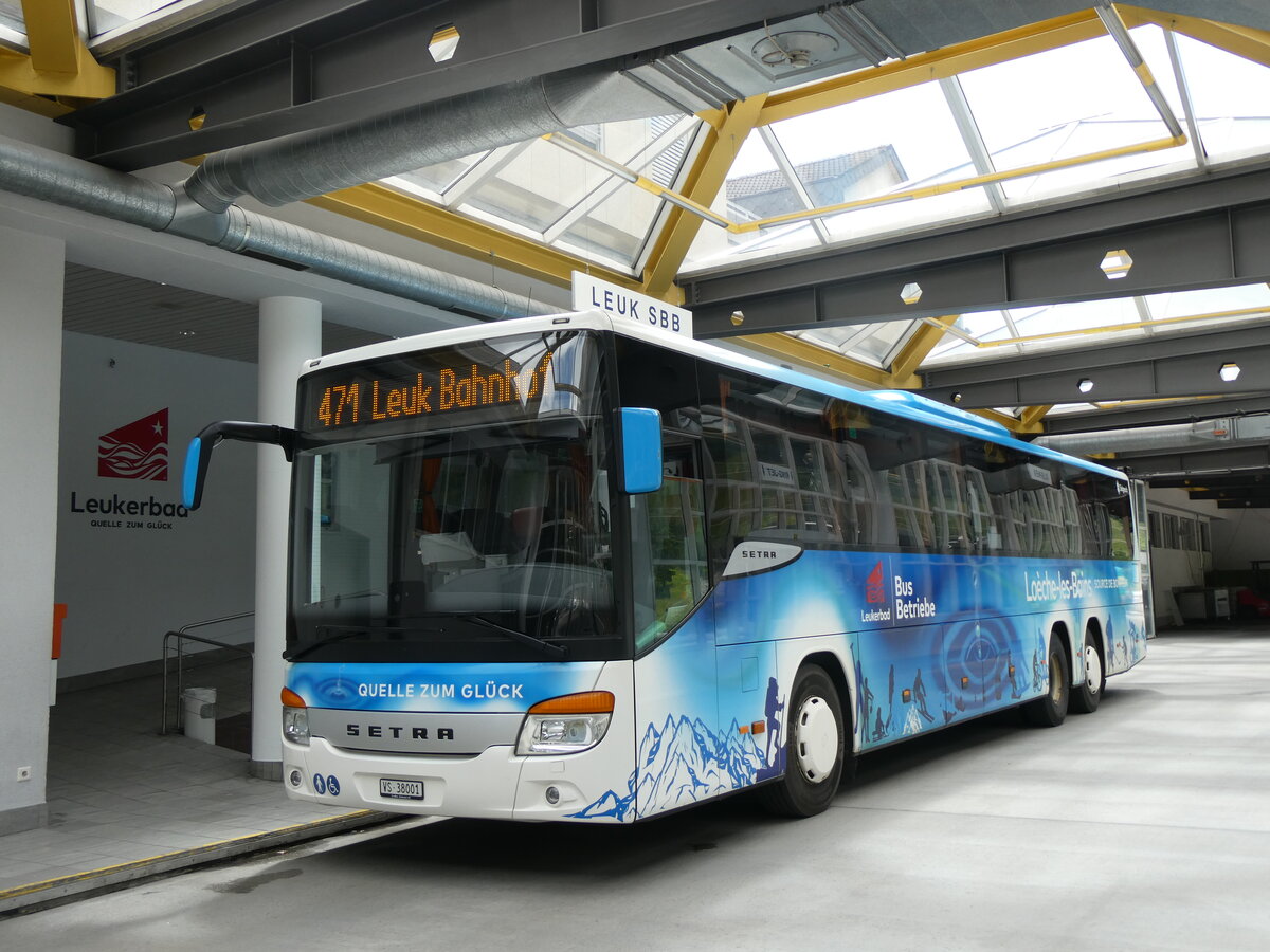 (264'005) - LBB Susten - Nr. 1/VS 38'001 - Setra am 24. Juni 2024 in Leukerbad, Busbahnhof