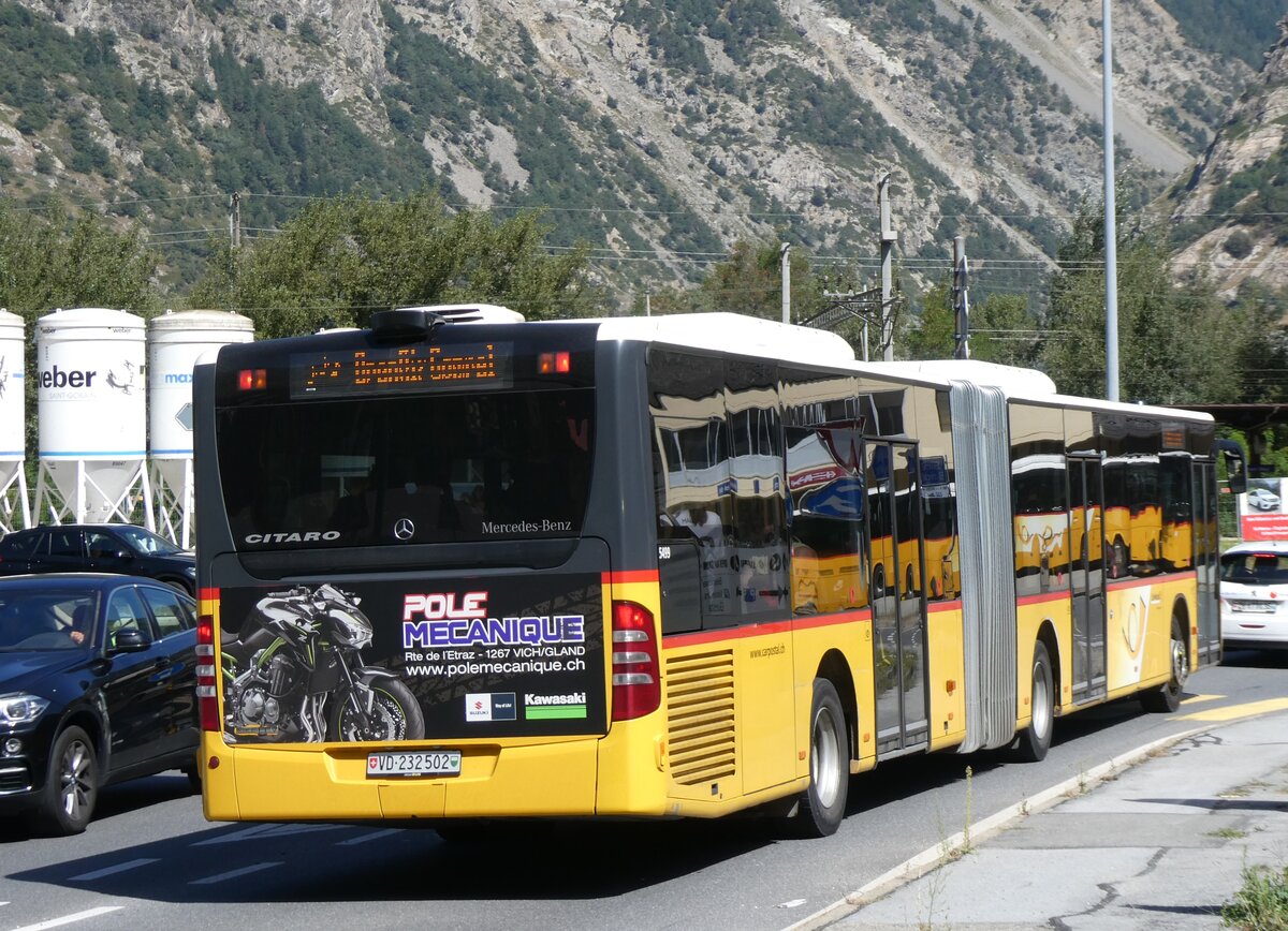 (265'705) - CarPostal Ouest - VD 232'502/PID 5499 - Mercedes am 16. August 2024 beim Bahnhof Gampel-Steg