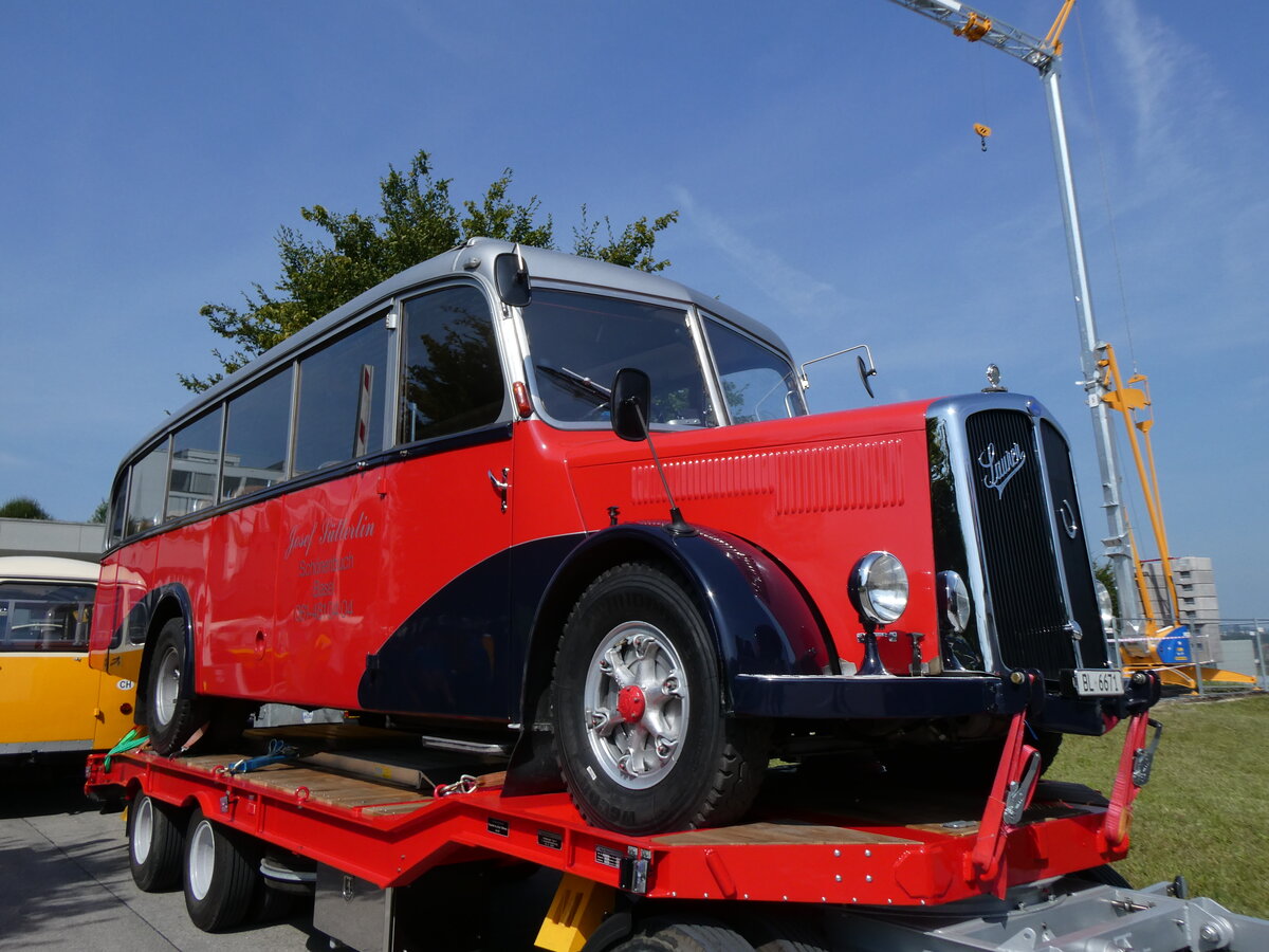 (266'330) - Stterlin, Schnenbuch - BL 6671 - Saurer/Gangloff (ex Geiger, Adelboden Nr. 11; ex P 23'100; ex P 2153) am 31. August 2024 in Oberkirch, CAMPUS Sursee 