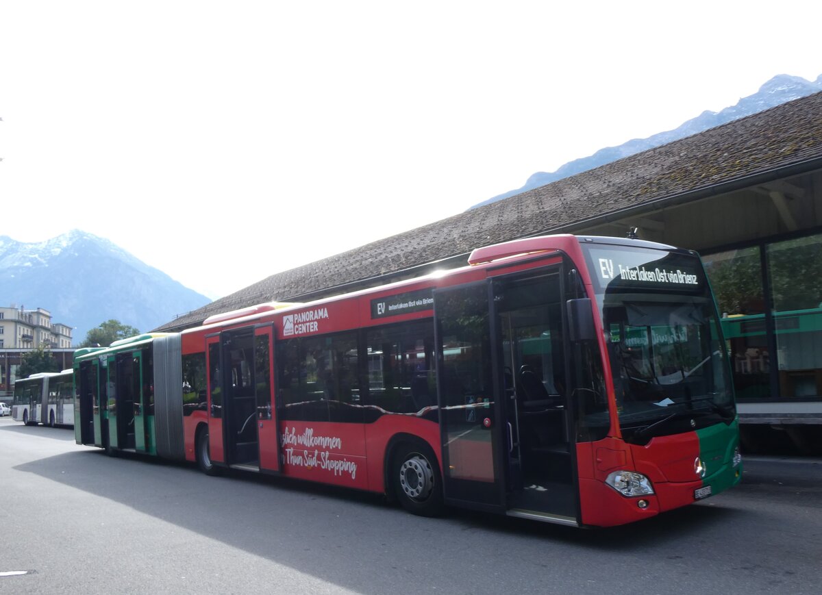 (267'429) - STI Thun - Nr. 713/BE 433'713 - Mercedes am 22. September 2024 beim Bahnhof Meiringen