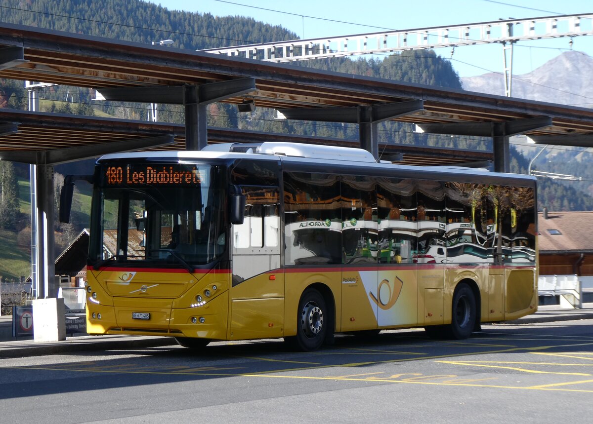 (268'969) - Kbli, Gstaad - BE 671'405/PID 11'459 - Volvo (ex BE 21'779) am 7. November 2024 beim Bahnhof Gstaad