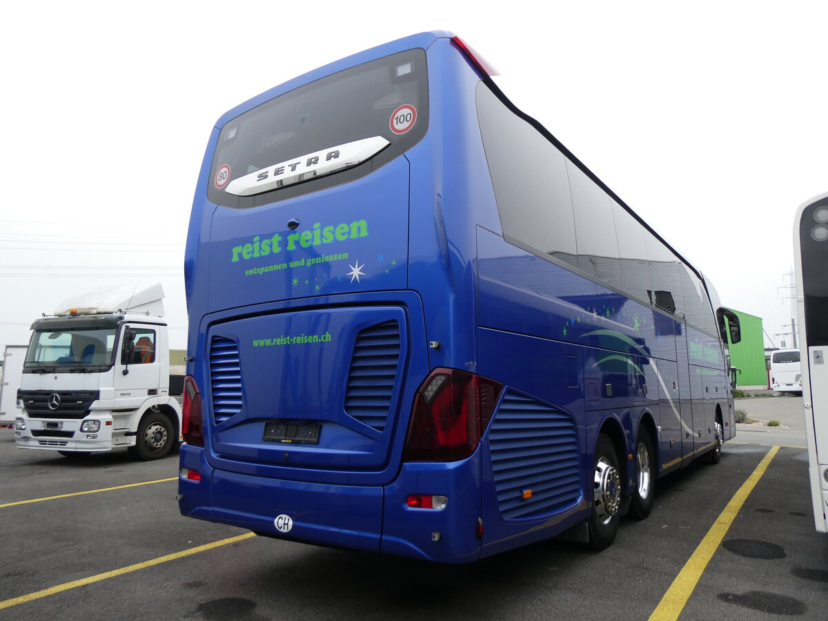 (269'120) - Reist, Gutenburg - (BE 102'827) - Setra am 10. November 2024 in Kerzers, Interbus