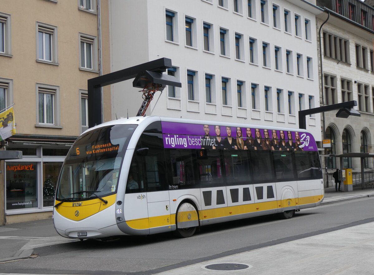 (269'321) - VBSH Schaffhausen - Nr. 6/SG 38'006 - eIrizar am 21. November 2024 beim Bahnhof Schaffhausen