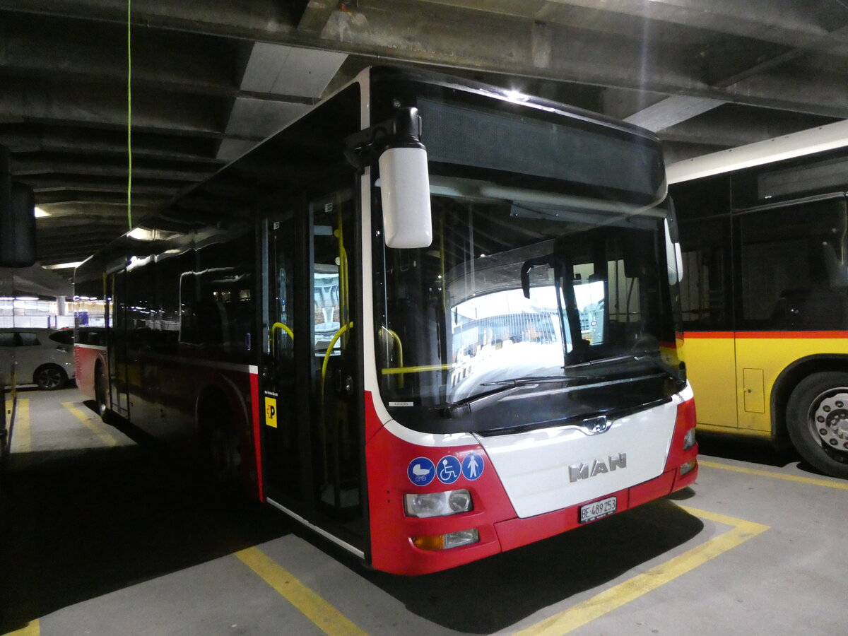 (269'483) - PostAuto Bern - BE 489'253/PID 12'335 - MAN (ex Dr. Richard, A-Wien Nr. 1421) am 30. November 2024 in Bern, Postautostation