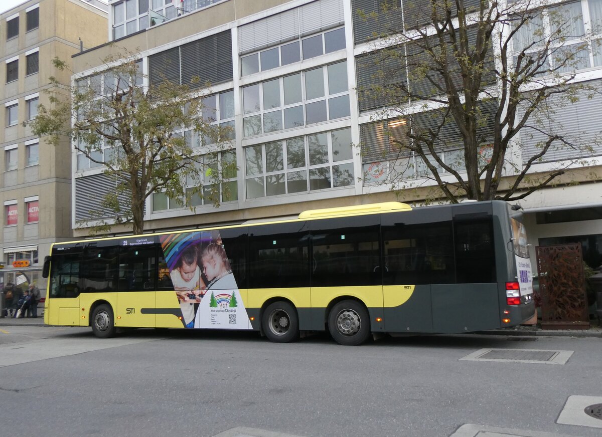 (269'615) - STI Thun - Nr. 601/BE 865'601 - MAN am 3. Dezember 2024 beim Bahnhof Thun