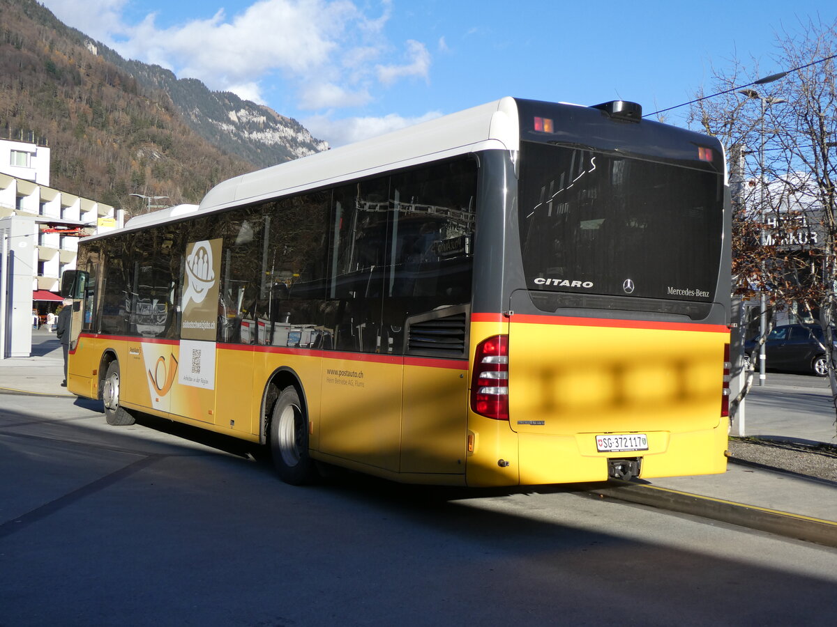 (269'645) - Heim, Flums - SG 372'177/PID 5657 - Mercedes (ex SG 5940) am 6. Dezember 2024 beim Bahnhof Interlaken West (Einsatz PostAuto)