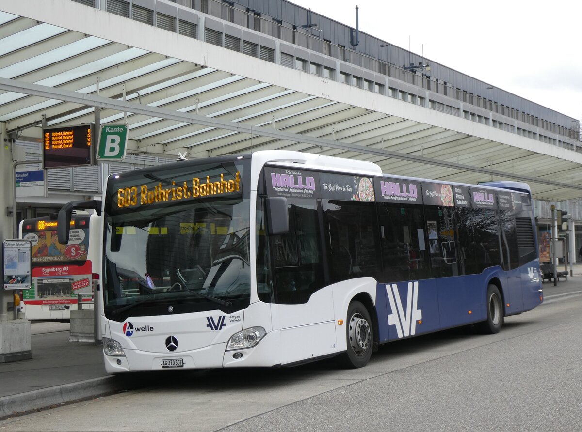 (269'743) - Limmat Bus, Dietikon - AG 370'307 - Mercedes am 10. Dezember 2024 beim Bahnhof Zofingen