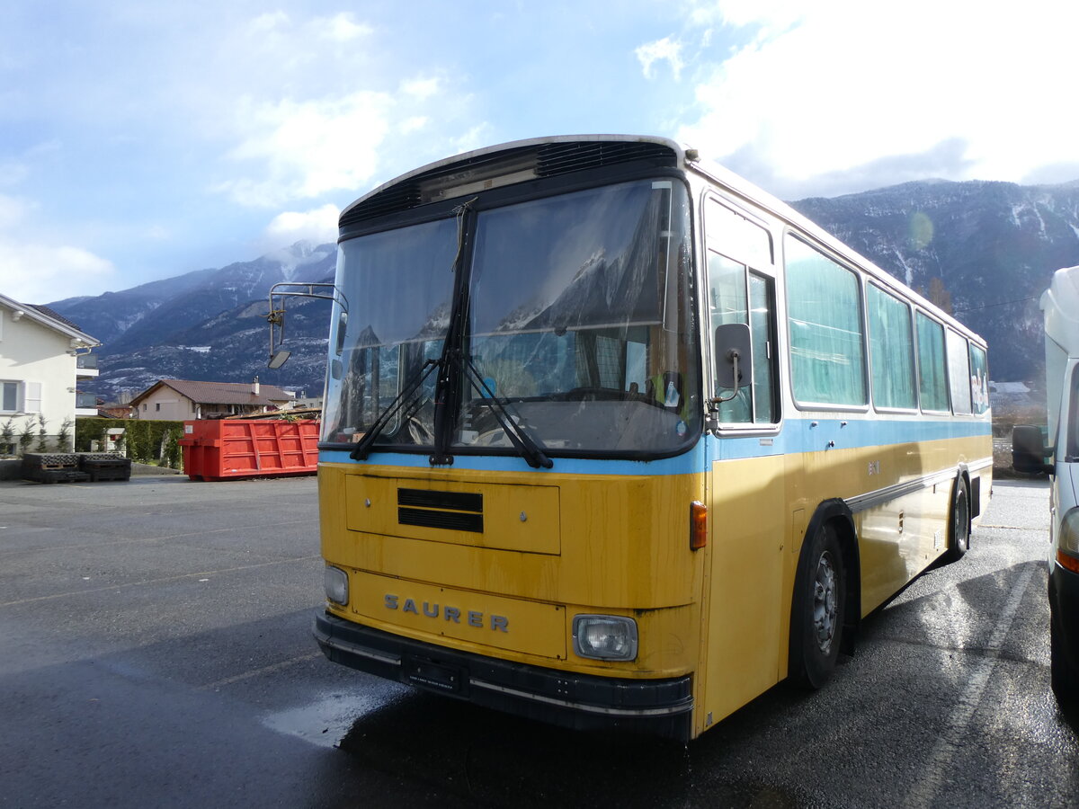 (270'022) - MadMarmot, Nyon - Saurer/Tscher (ex Auto-Transports, La Cte-aux-Fes; ex P 24'238) am 20. Dezember 2024 in Fully, Stade de Charnot