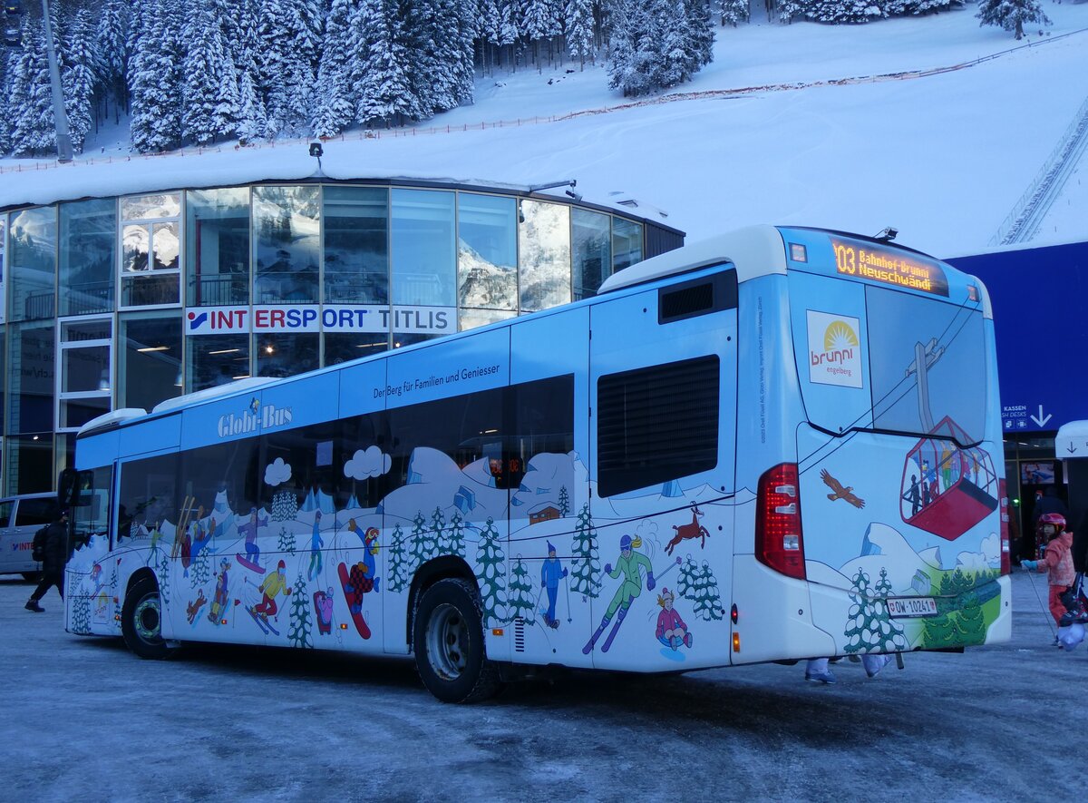 (270'202) - EAB Engelberg - Nr. 5/OW 10'241 - Mercedes (ex VZO Grningen; ex Vorfhrfahrzeug) am 25. Dezember 2024 in Engelberg, Talstation Titlis