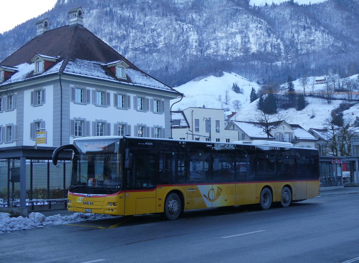 (270'219) - PostAuto Zentralschweiz - Nr. 701/NW 28'577/PID 11'595 - MAN (ex Nr. 71) am 25. Dezember 2024 beim Bahnhof Stans