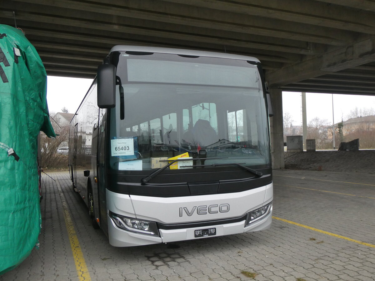 (271'353) - Transports Taxis Dany, Rolle - (VD 1024) - Iveco am 19. Januar 2025 in Kerzers, Murtenstrasse