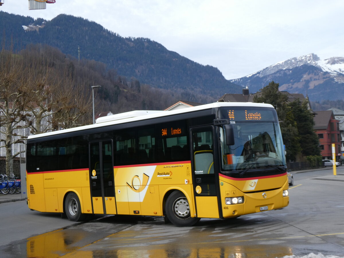 (271'440) - PostAuto Zentralschweiz - Nr. 406/OW 10'003/PID 5538 - Irisbus (ex Nr. 3; ex Dillier, Sarnen Nr. 3) am 24. Januar 2025 beim Bahnhof Sarnen