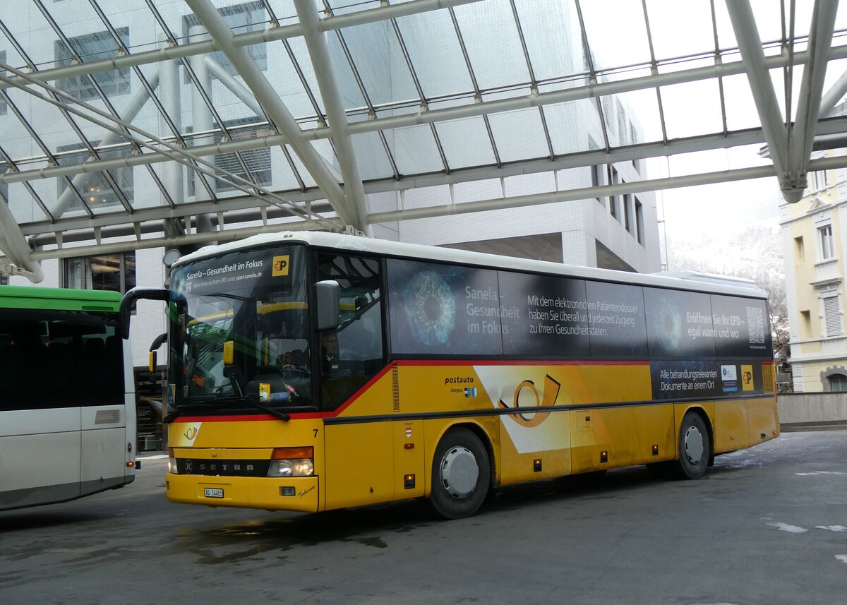 (272'011) - Tschannen, Zofingen - Nr. 7/AG 14'483/PID 90 - Setra am 14. Februar 2025 in Chur, Postautostation