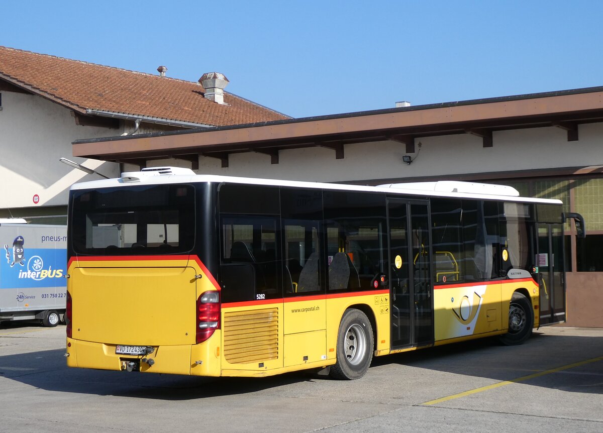 (272'086) - CarPostal Ouest - VD 172'430/PID 5282 - Setra (ex JU 59'239; ex Nr. 23) am 15. Februar 2025 in Yverdon, Garage 