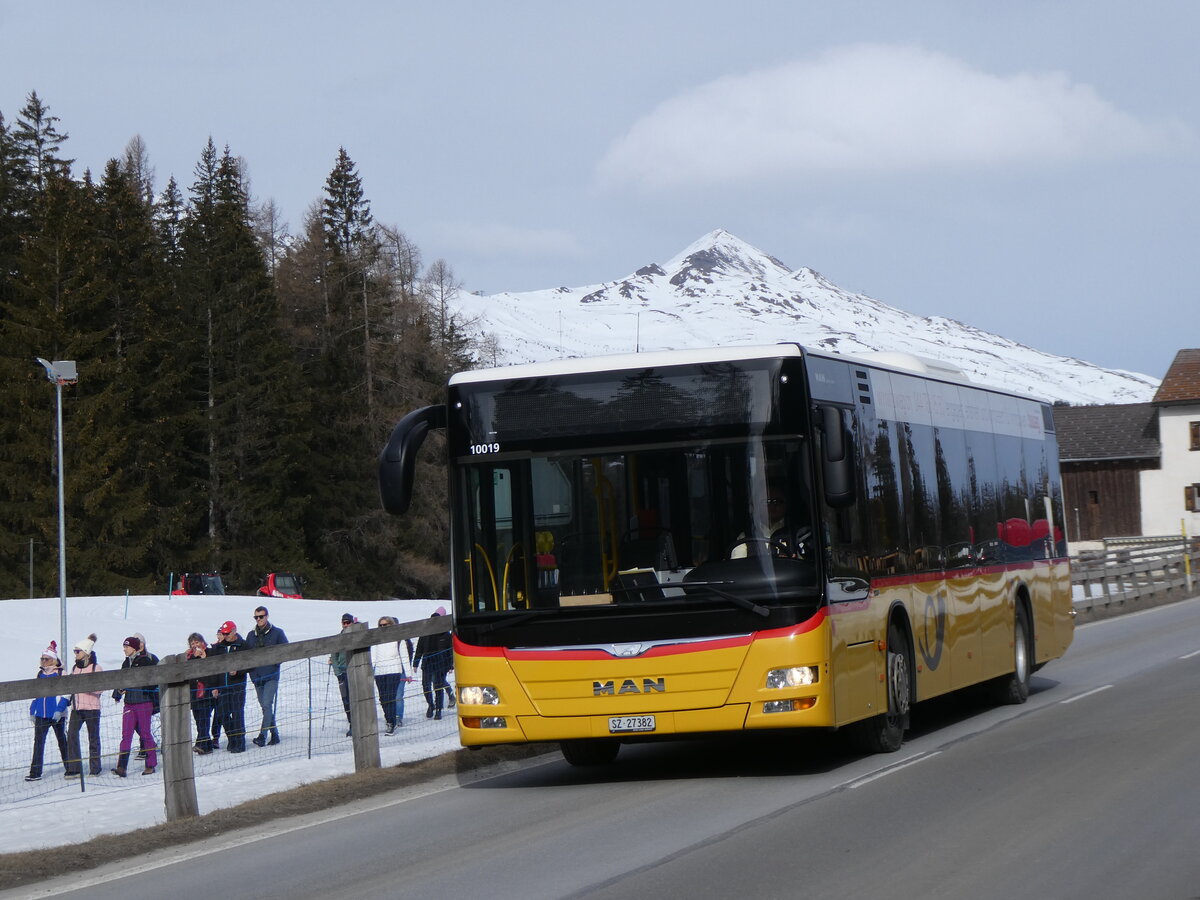 (272'345) - PostAuto Ostschweiz - SZ 27'382/PID 10'019 - MAN (ex Kistler, Reichenburg) am 22. Februar 2025 in Lantsch/Lenz, Biathlon-WM