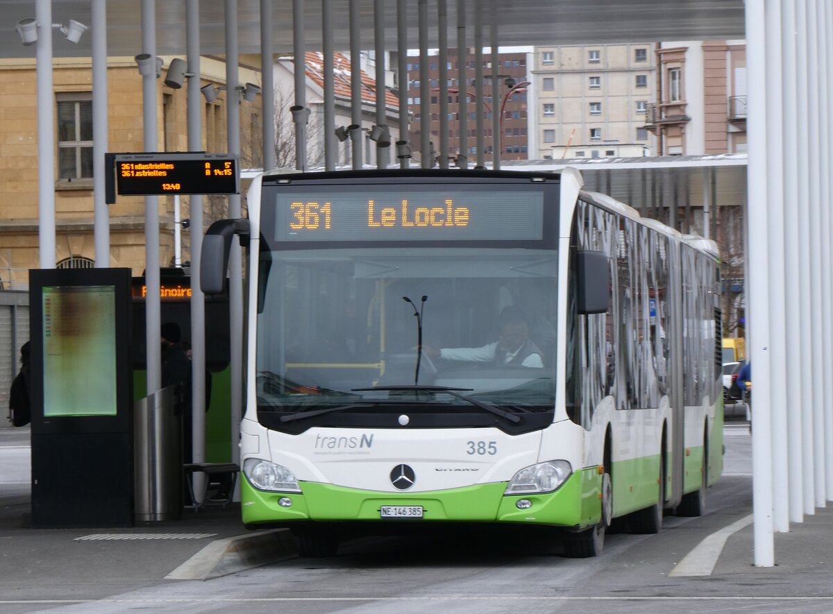 (272'503) - transN, La Chaux-de-Fonds - Nr. 385/NE 146'385 - Mercedes am 28. Februar 2025 beim Bahnhof La Chaux-de-Fonds