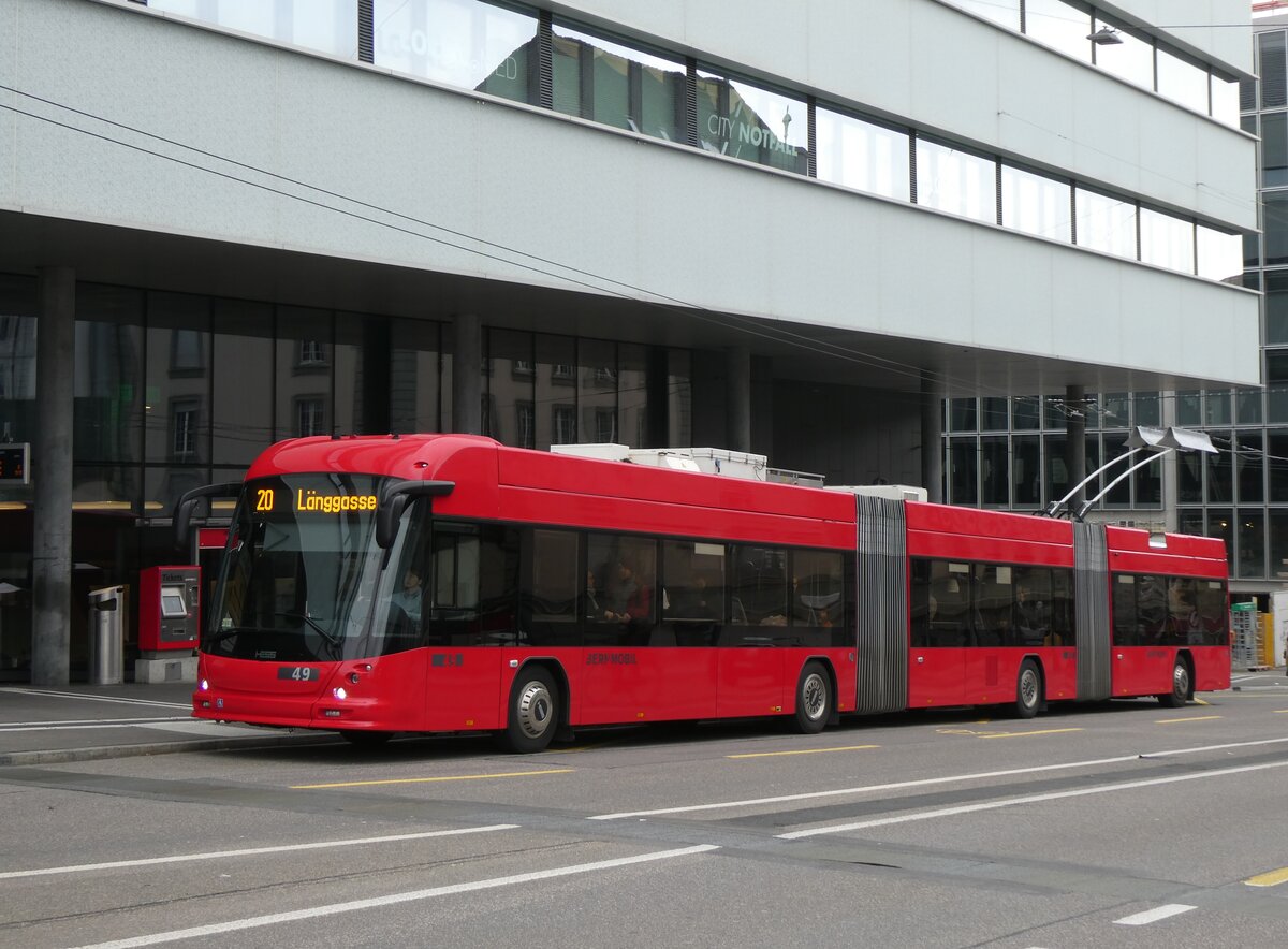 (272'562) - Bernmobil, Bern - Nr. 49 - Hess/Hess Doppelgelenktrolleybus am 1. Mrz 2025 in Bern, Schanzenstrasse