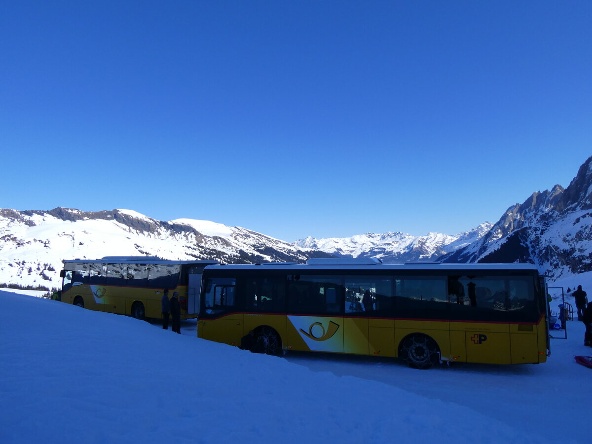 (272'575) - Flck, Brienz - Nr. 26/BE 868'726/PID 11'668 - Iveco am 2. Mrz 2025 auf der Grossen Scheidegg