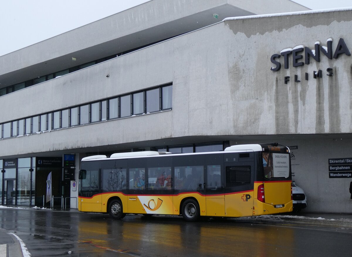 (272'884) - PostAuto Graubnden - GR 99'347/PID 11'922 - Mercedes am 14. Mrz 2025 in Flims, Bergbahnen