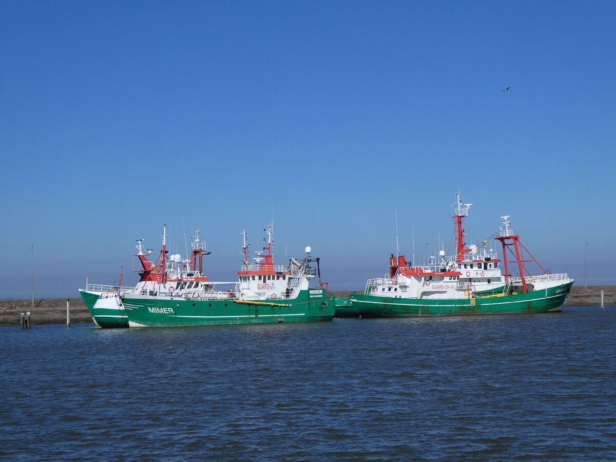 (273'576) - Schiffe am 4. April 2025 im Hafen von Lauwersoog