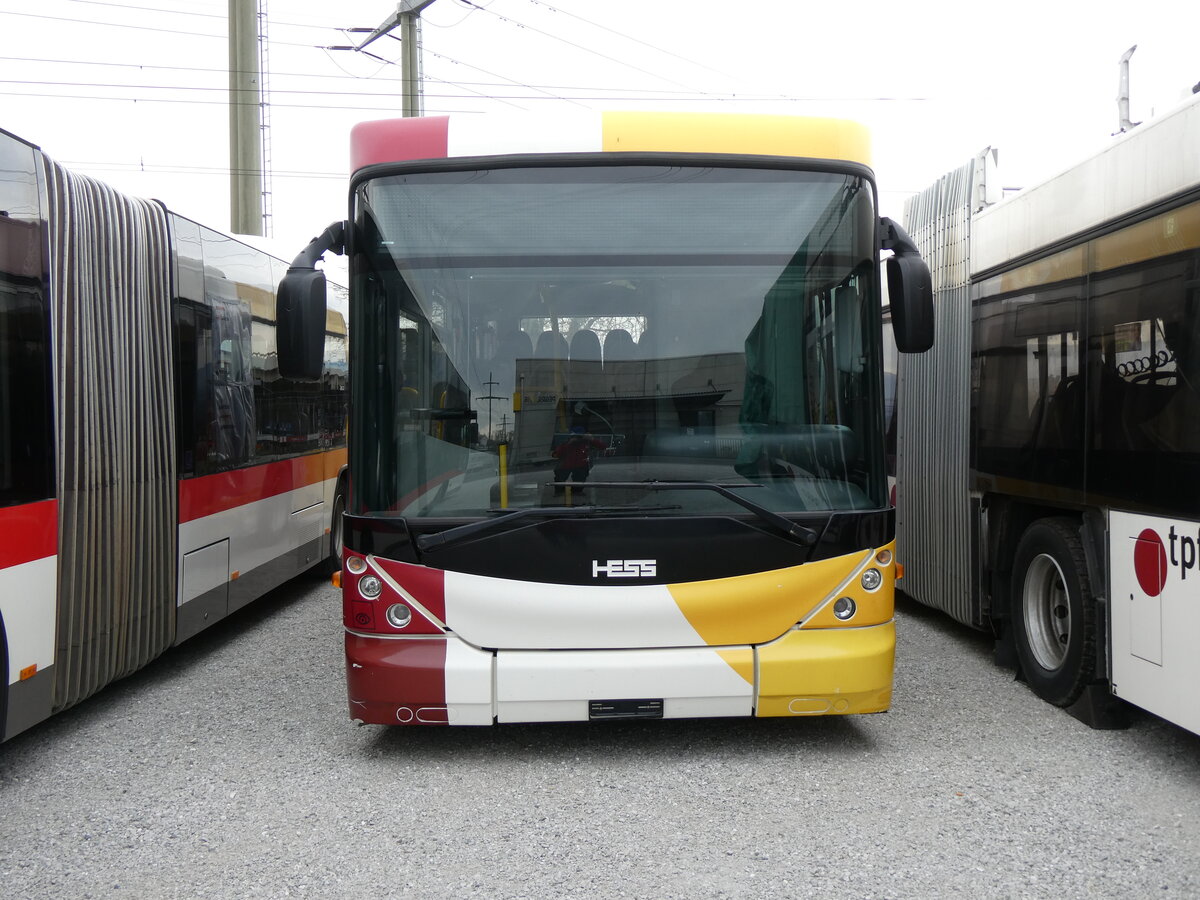 (273'904) - PostAuto Graubnden - PID 5026 - Scania/Hess (ex Nr. 25; ex Nr. 15; ex Stuppan, Flims) am 12. April 2025 in Kerzers, Murtenstrasse