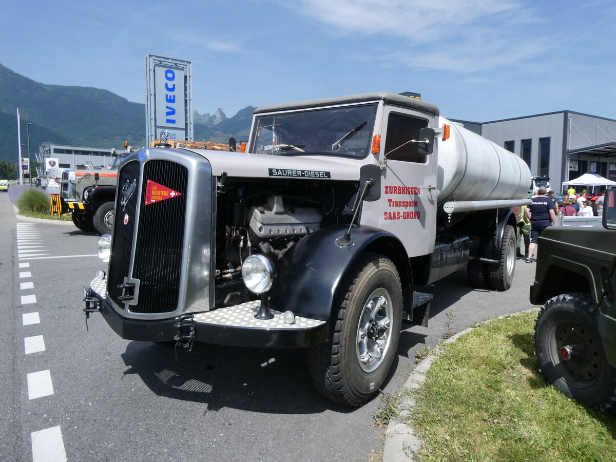 (276'683) - Zurbriggen, Saas-Grund - Saurer am 14. Juni 2025 in Aigle, Kolly SA