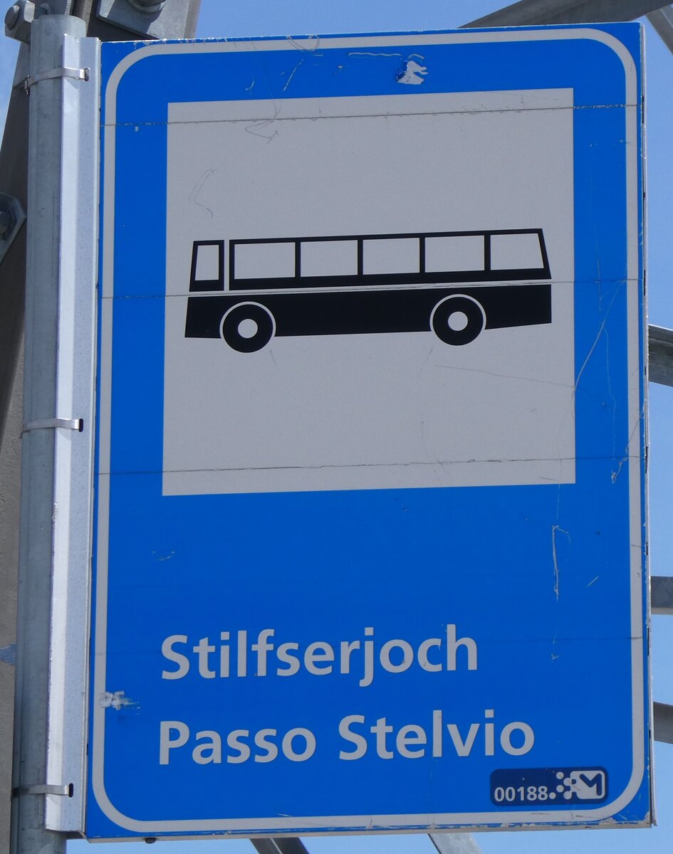 (277'020) - sdtirolmobil-Haltestellenschild - Stilfserjoch/Passo Stelvio - am 19. Juni 2025