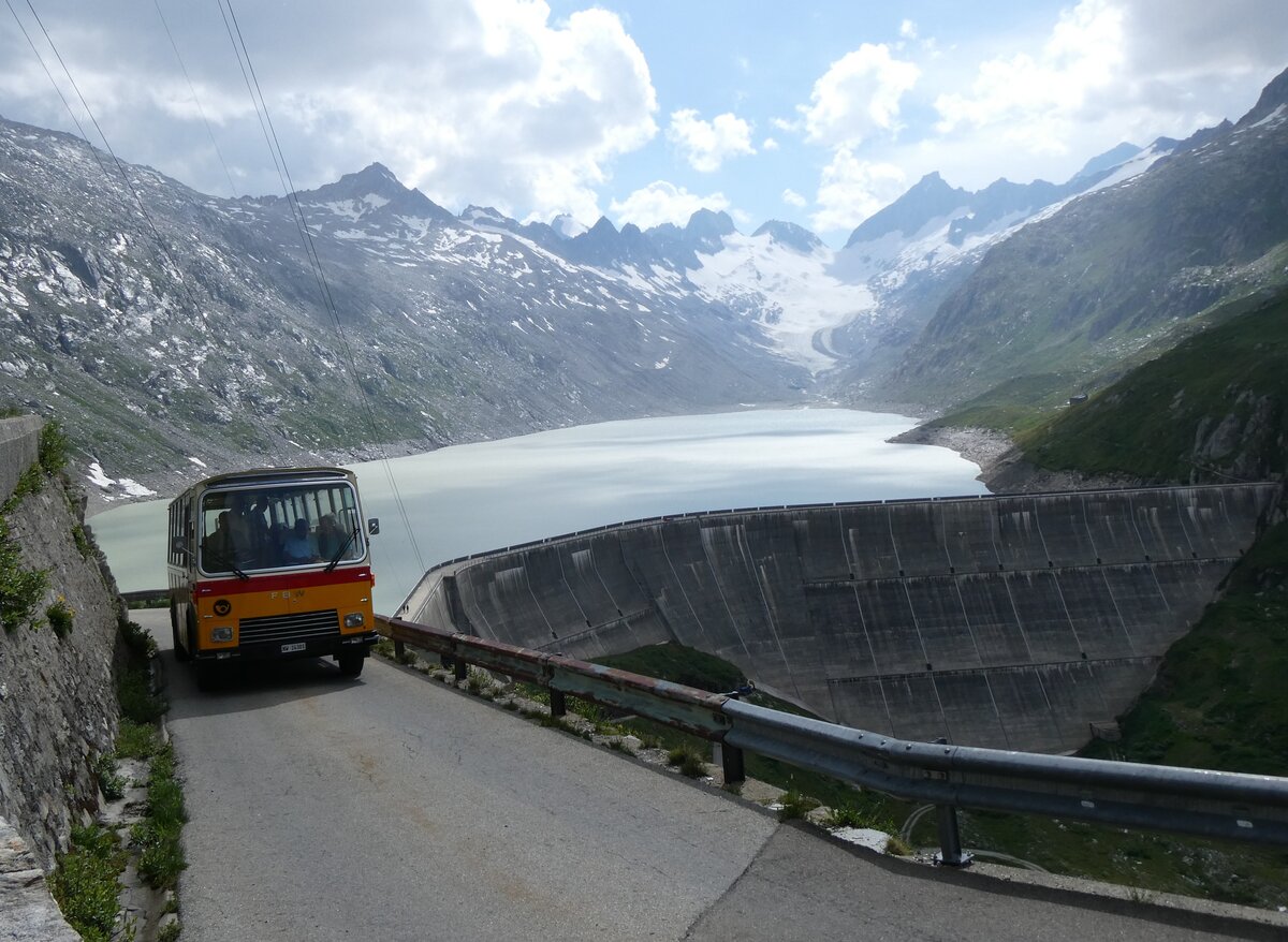 (277'453) - Lambach, Gommiswald - NW 24'301 - FBW/Eggli (ex Tanner+Lambach, Reigoldswil; ex Lambach, Rieden; ex Meier, Grt; ex AVG Grindelwald Nr. 13; ex P 24'182) am 1. Juli 2025 in Oberaar, Stausee 