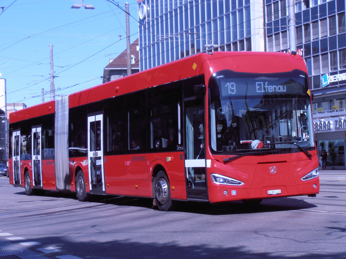 (277'713) - Bernmobil, Bern - Nr. 245/BE 881'245 - eIrizar am 9. Juli 2025 beim Bahnhof Bern