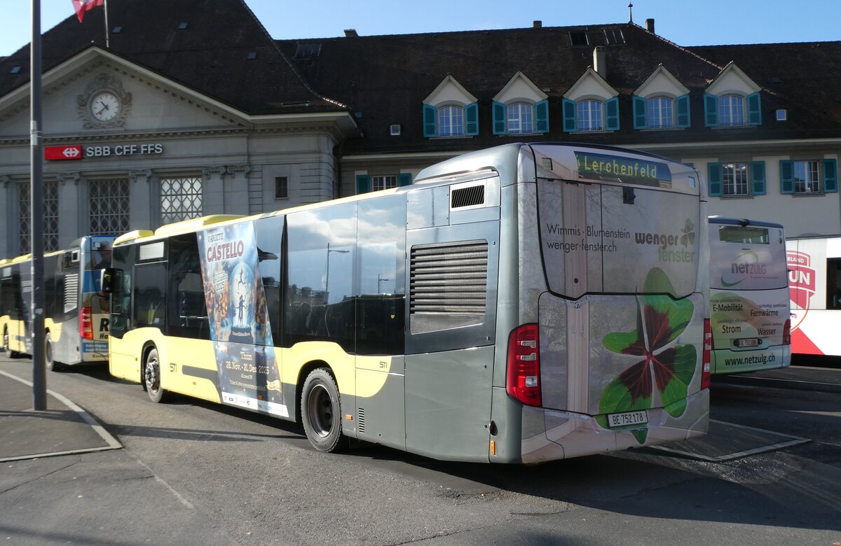 (282'477) - STI Thun - Nr. 178/BE 752'178 - Mercedes am 18. November 2025 beim Bahnhof Thun 